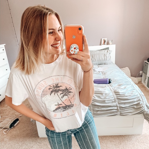 Meet your Posher, Kayla - Picture 1 of 1